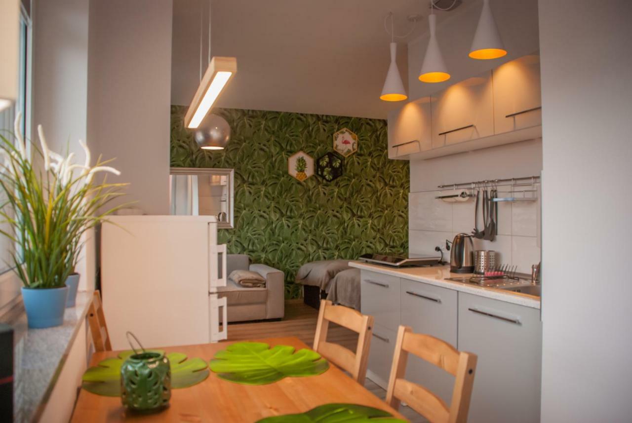Noclegi "Boczna 5A" Apartamenty Goscinne Szczawno-Zdroj Buitenkant foto