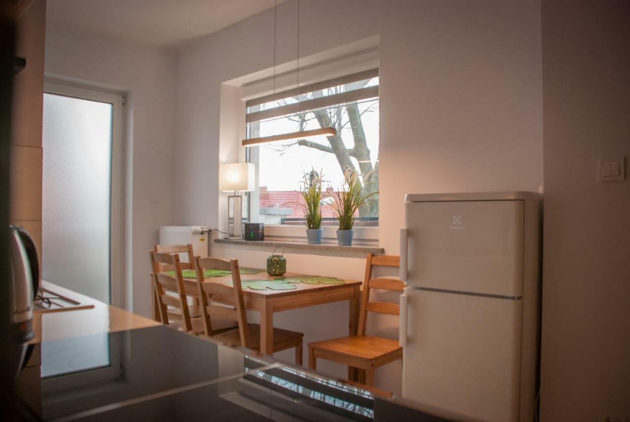 Noclegi "Boczna 5A" Apartamenty Goscinne Szczawno-Zdroj Buitenkant foto