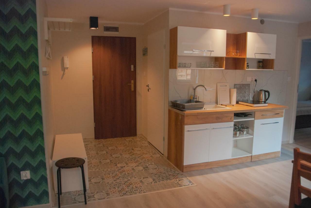 Noclegi "Boczna 5A" Apartamenty Goscinne Szczawno-Zdroj Buitenkant foto